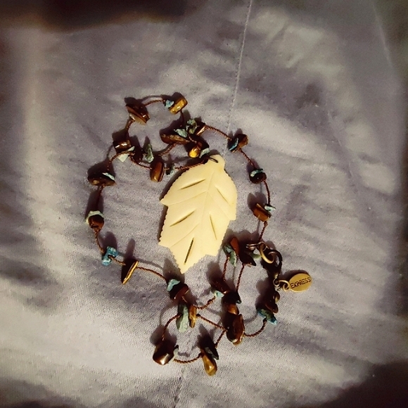 5/$50 EUC Express Open Back Faux Fur Mini Dress Ivory With Necklace - Picture 7 of 7